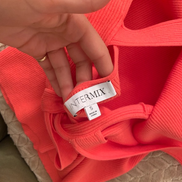 Coral Trendy Tanktop - Picture 5 of 7